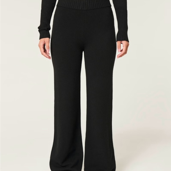 Gilly Hicks Women’s Black Sweater Bottoms - Picture 6 of 6